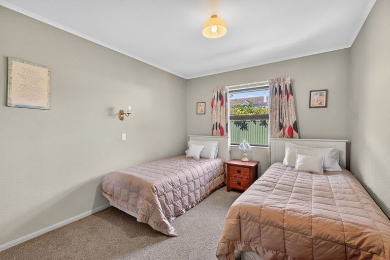 Photo of property in 1/611 Roberts Street, Hastings, 4122