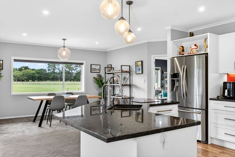 Photo of property in 32 Spencer Lane, Greytown, 5712