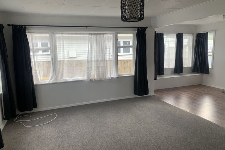 Photo of property in 34 Fraser Street, Wainuiomata, Lower Hutt, 5014