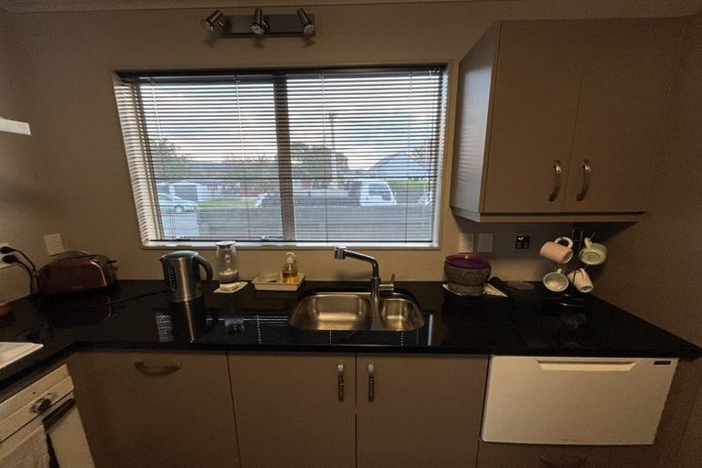 Photo of property in 1/7 Bathurst Street, Silverstream, Upper Hutt, 5019