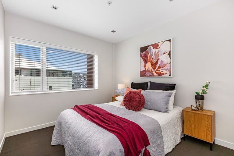 Photo of property in Republic Apartments, 6a/11 Tennyson Street, Te Aro, Wellington, 6011