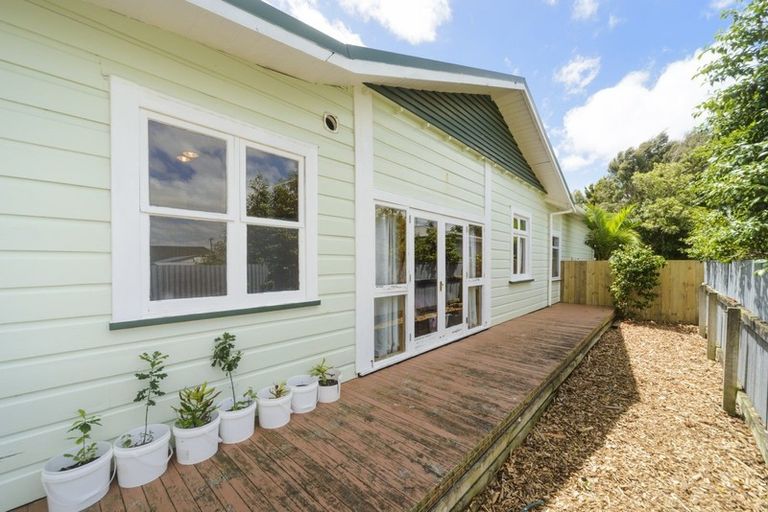 Photo of property in 44 Sherwill Street, Feilding, 4702