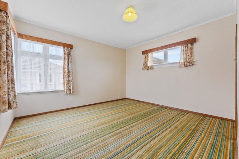 Photo of property in 26 George Street, Levin, 5510