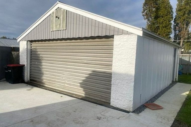 Photo of property in 10 Highsted Road, Bishopdale, Christchurch, 8053