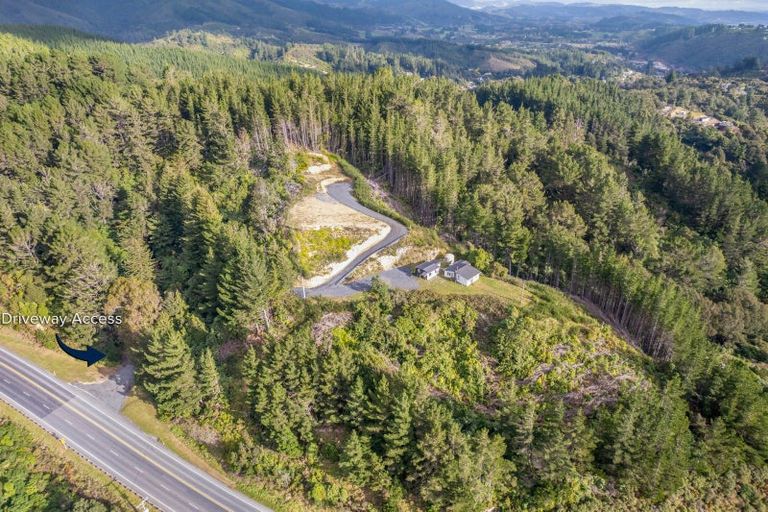 Photo of property in 1220 State Highway 2, Kaitoke, Upper Hutt, 5018