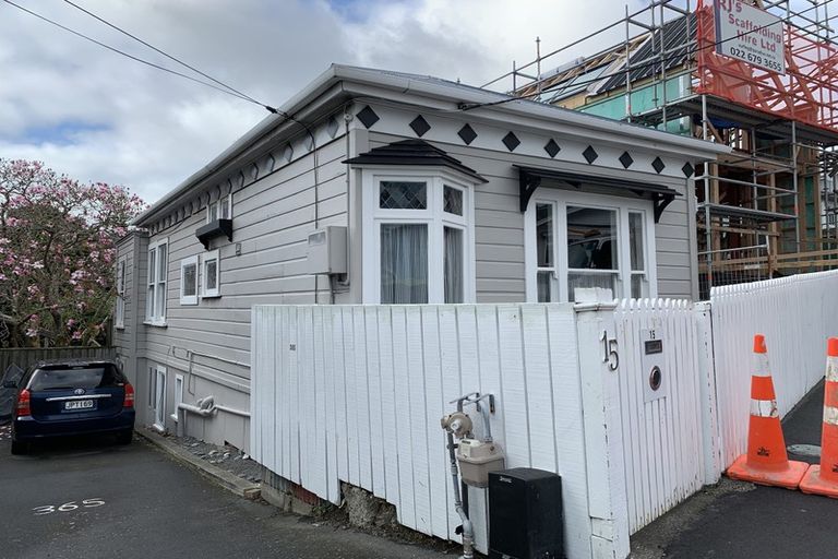 Photo of property in 15 Nairn Street, Mount Cook, Wellington, 6011