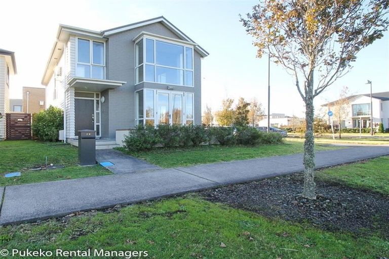 Photo of property in 28 Kuaka Drive, Takanini, 2112