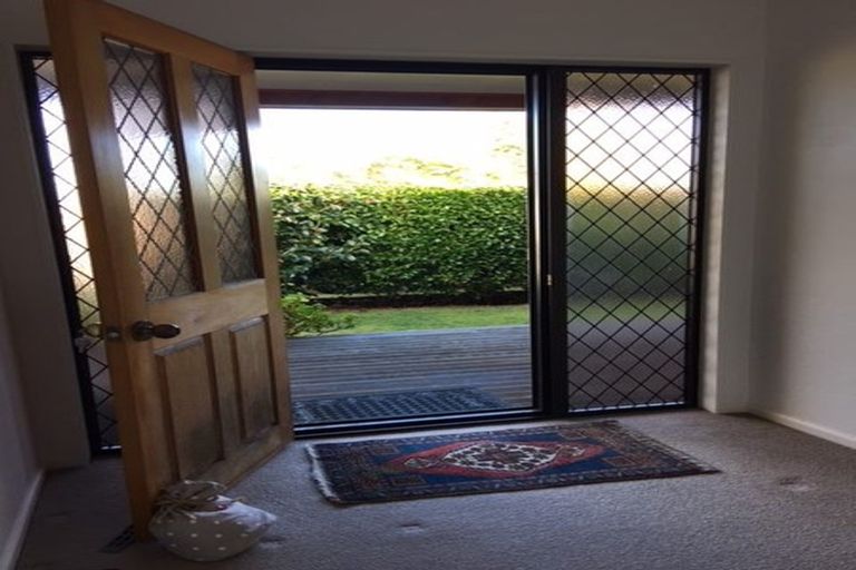 Photo of property in 20 Ngamotu Road, Taupo, 3330