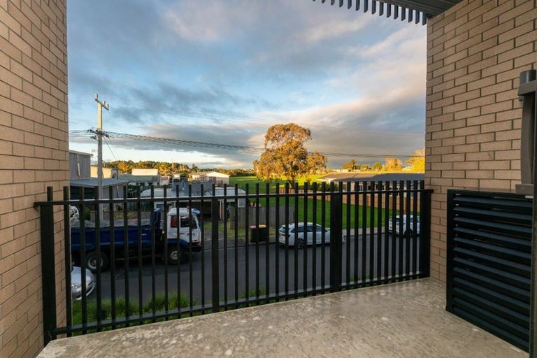Photo of property in 103/38d Fraser Avenue, Northcote, Auckland, 0627