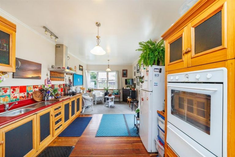 Photo of property in 41 Stewart Street, Marton, 4710