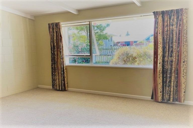Photo of property in 5a Le Fleming Street, Darfield, 7510