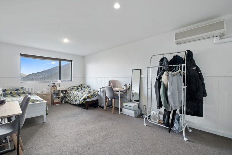 Photo of property in 22b Malaghan Street, Queenstown, 9300