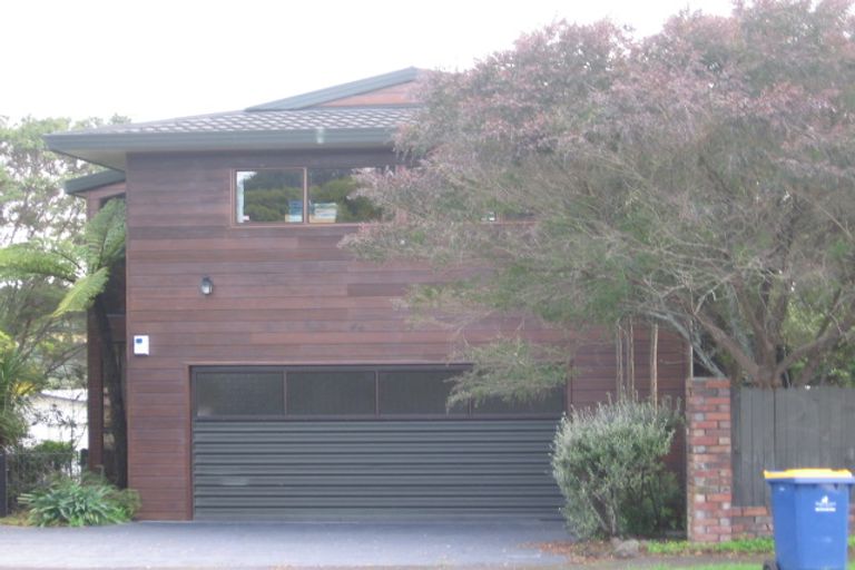 Photo of property in 139a Forest Hill Road, Henderson, Auckland, 0612