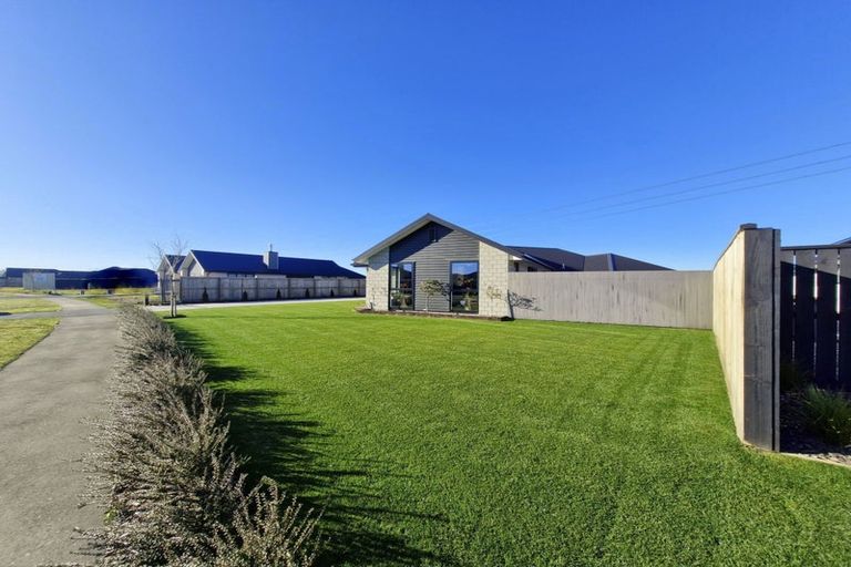 Photo of property in 159 Silver Peaks Drive, West Melton, 7618