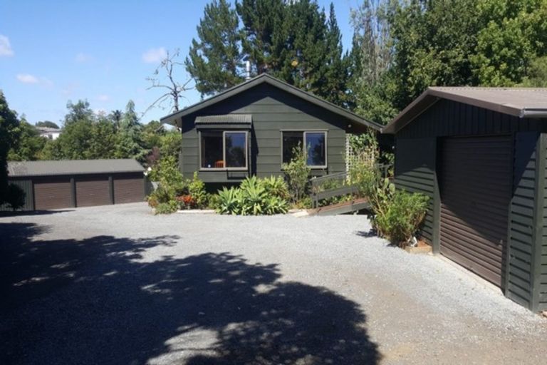 Photo of property in 53 Hyland Place, Waiuku, 2681