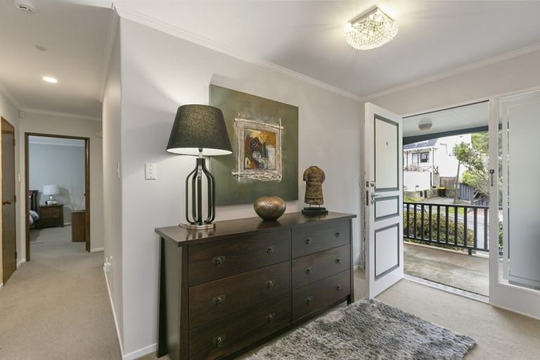 Photo of property in 51 Cambrian Street, Churton Park, Wellington, 6037