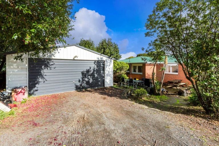 Photo of property in 450 Don Buck Road, Massey, Auckland, 0614