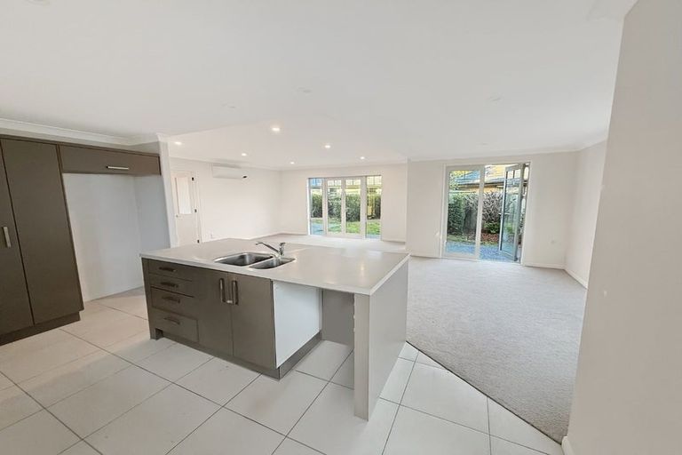 Photo of property in 1 Globe Bay Drive, Templeton, Christchurch, 8042