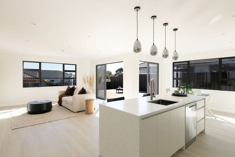 Photo of property in 87 Brookvale Road, Havelock North, 4130