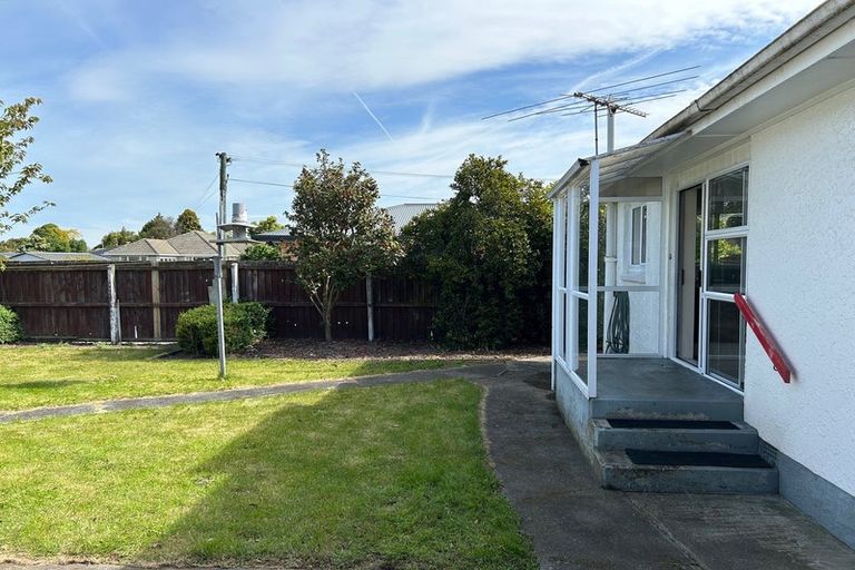 Photo of property in 206 Grahams Road, Burnside, Christchurch, 8053