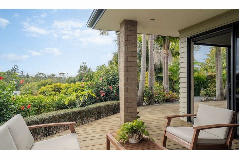 Photo of property in 38 Aranga Road, Kerikeri, 0230