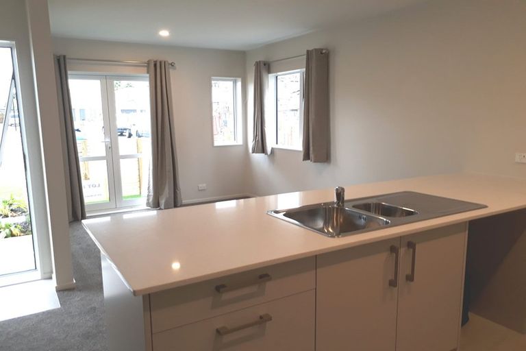 Photo of property in 65 Tribute Loop, Takanini, 2112