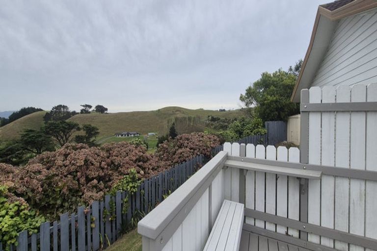 Photo of property in 452 Kohekohe Karioitahi Road, Karioitahi, Waiuku, 2683