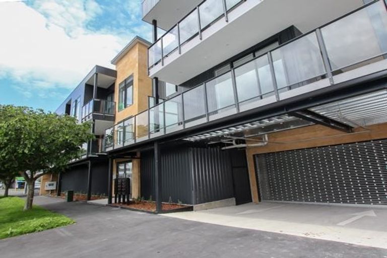 Photo of property in 15/13u Vialou Street, Hamilton Central, Hamilton, 3204