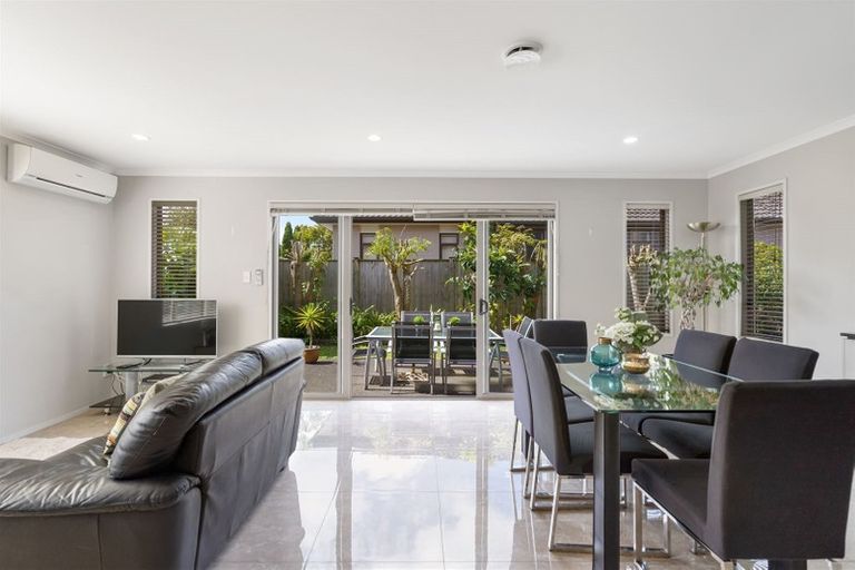 Photo of property in 3 Citron Court, Flat Bush, Auckland, 2016