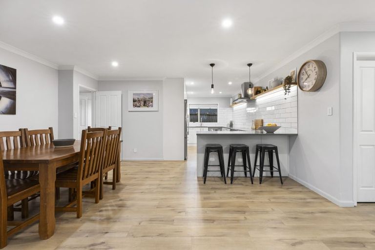 Photo of property in 64 Wattle Drive, New Brighton, Christchurch, 8083