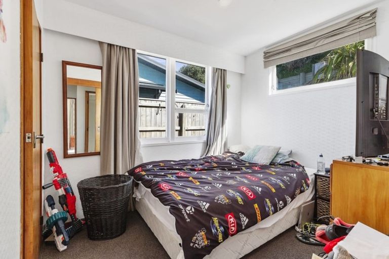 Photo of property in 138 Owhiro Bay Parade, Owhiro Bay, Wellington, 6023