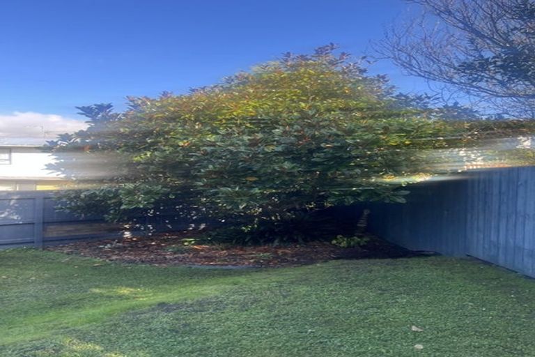 Photo of property in 40 Beaumaris Crescent, Ascot Park, Porirua, 5024