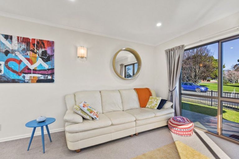 Photo of property in 2/2 Langbein Street, Stoke, Nelson, 7011