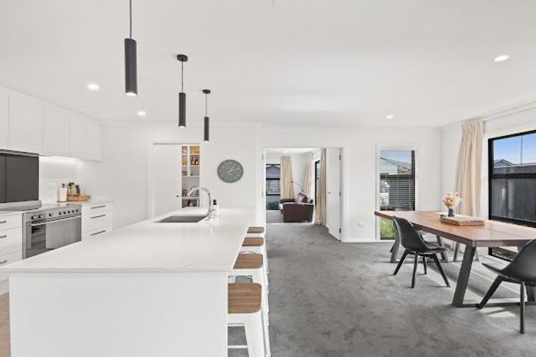 Photo of property in 19 Hickmott Street, Rangiora, 7400