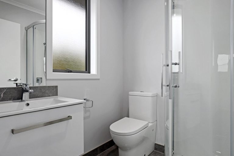 Photo of property in 97u4 Seddon Road, Frankton, Hamilton, 3204