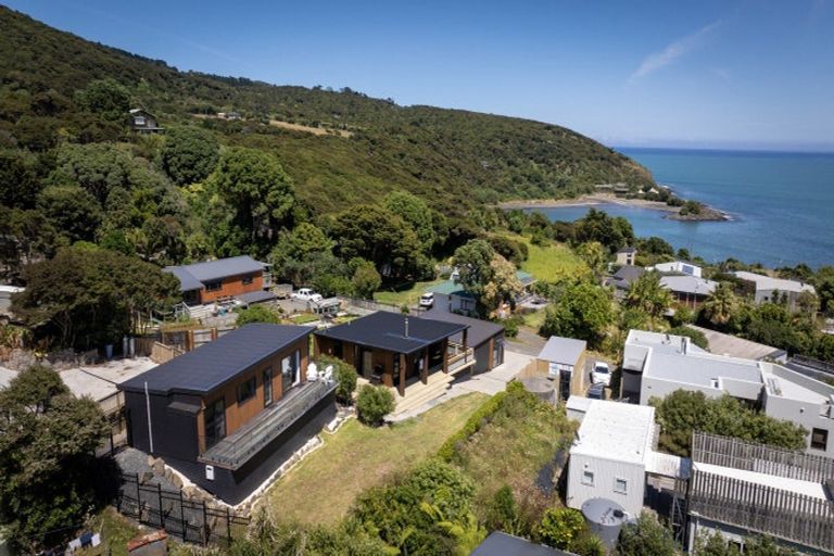 Photo of property in 14 Whaanga Road, Raglan, 3297