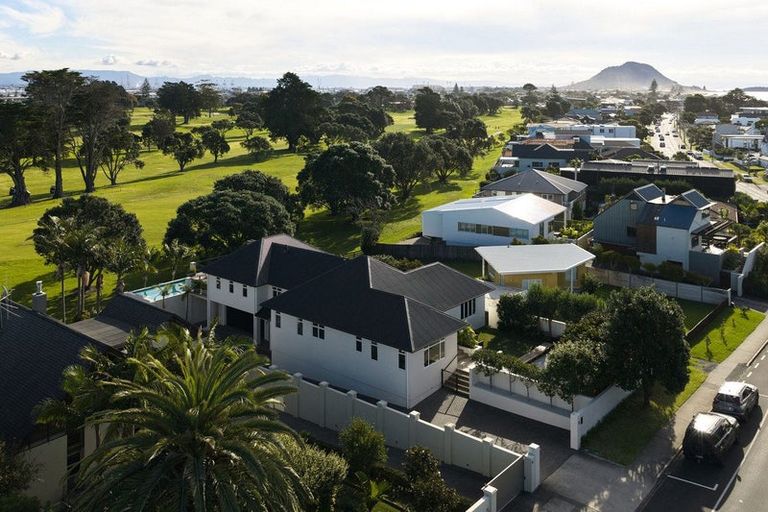 Photo of property in 184 Oceanbeach Road, Mount Maunganui, 3116