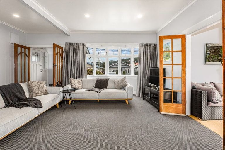 Photo of property in 191 Coutts Street, Rongotai, Wellington, 6022