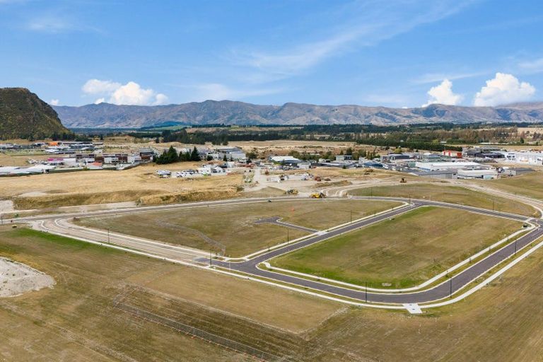 Photo of property in 21 Mason Street, Wanaka, 9305