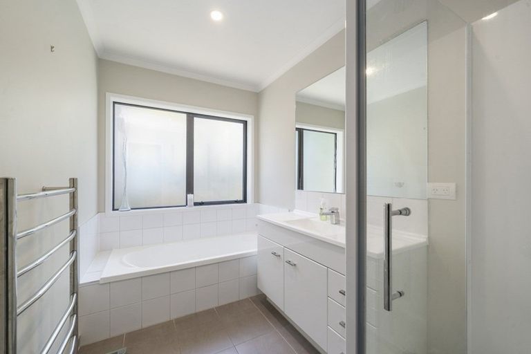 Photo of property in 18a Nathan Avenue, Paraparaumu Beach, Paraparaumu, 5032