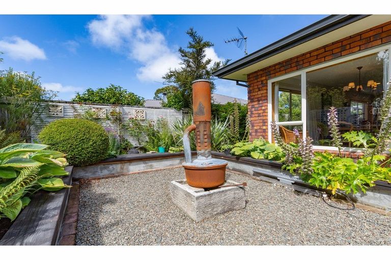 Photo of property in 11 Canon Stack Place, Kaiapoi, 7630