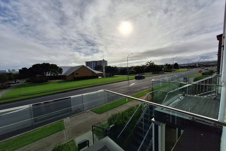 Photo of property in 4/8 Kerrs Road, Wiri, Auckland, 2104