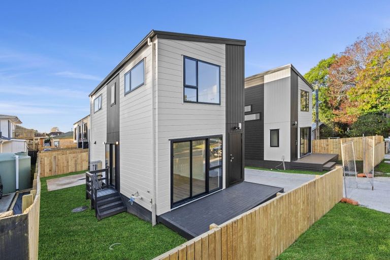 Photo of property in 15 Dreadon Road, Manurewa, Auckland, 2102
