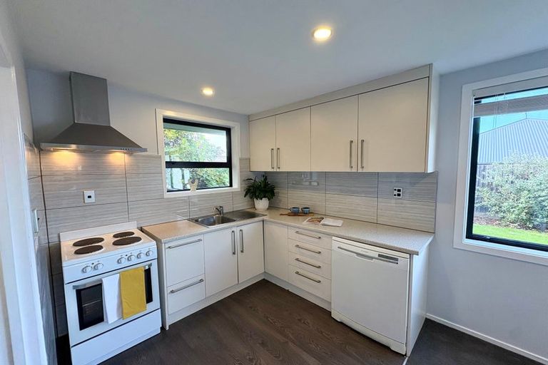Photo of property in 2/29 Blakehall Place, Spreydon, Christchurch, 8024