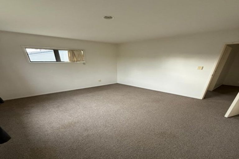 Photo of property in 12/36 West Coast Road, Glen Eden, Auckland, 0602