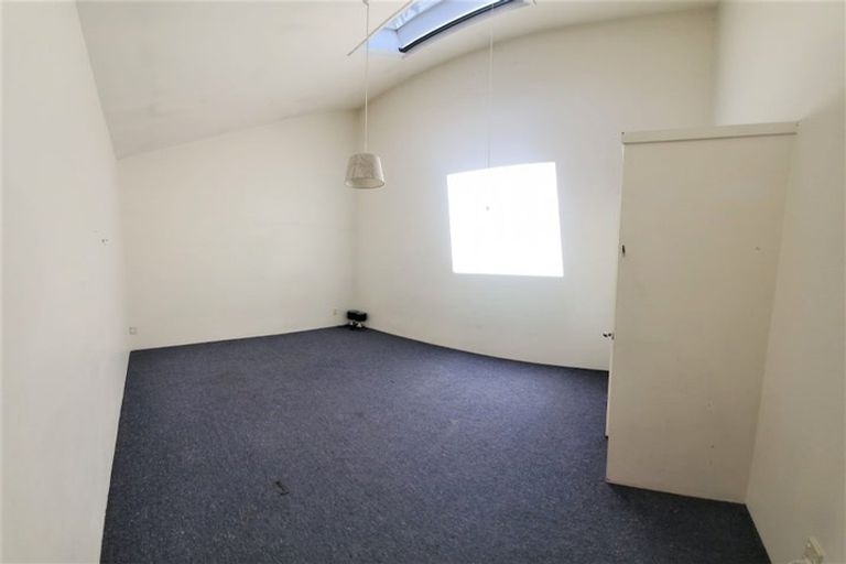 Photo of property in 5u4 Hopper Street, Mount Cook, Wellington, 6011