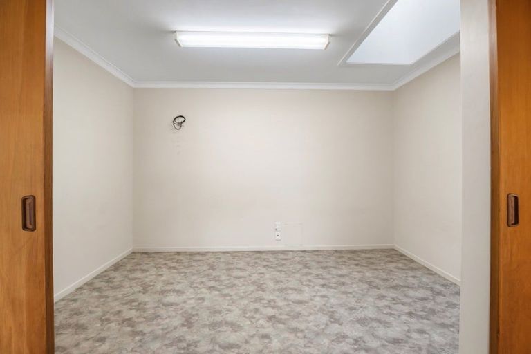 Photo of property in 1/56 Pitau Road, Mount Maunganui, 3116