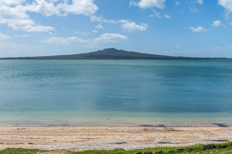 Photo of property in 14 Macky Avenue, Devonport, Auckland, 0624