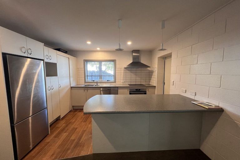 Photo of property in 56 Somerset Crescent, Spreydon, Christchurch, 8024