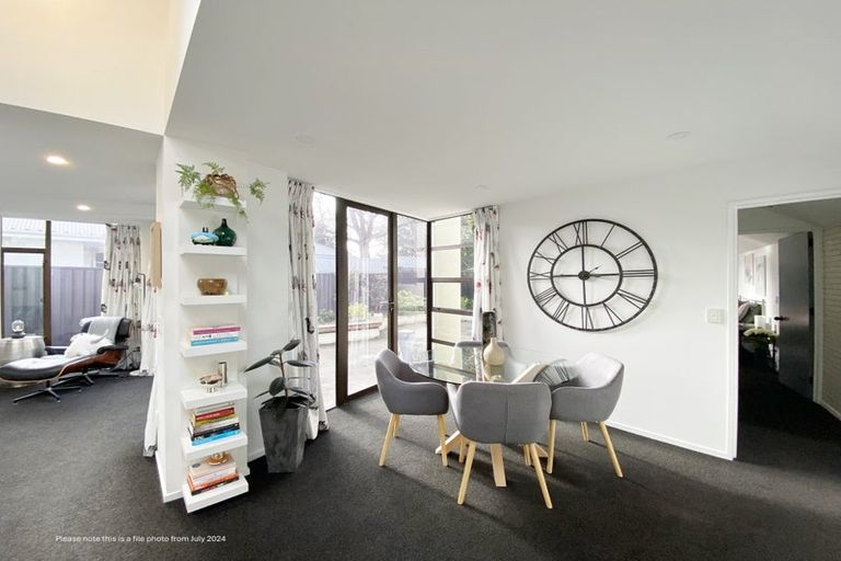 Photo of property in 74c Glandovey Road, Fendalton, Christchurch, 8052
